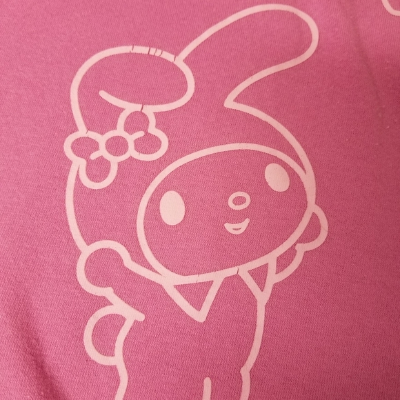 Hello Kitty and Friends cozy sweatshirt - Picture 4 of 12